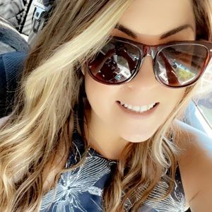 Meet your Posher, Melinda